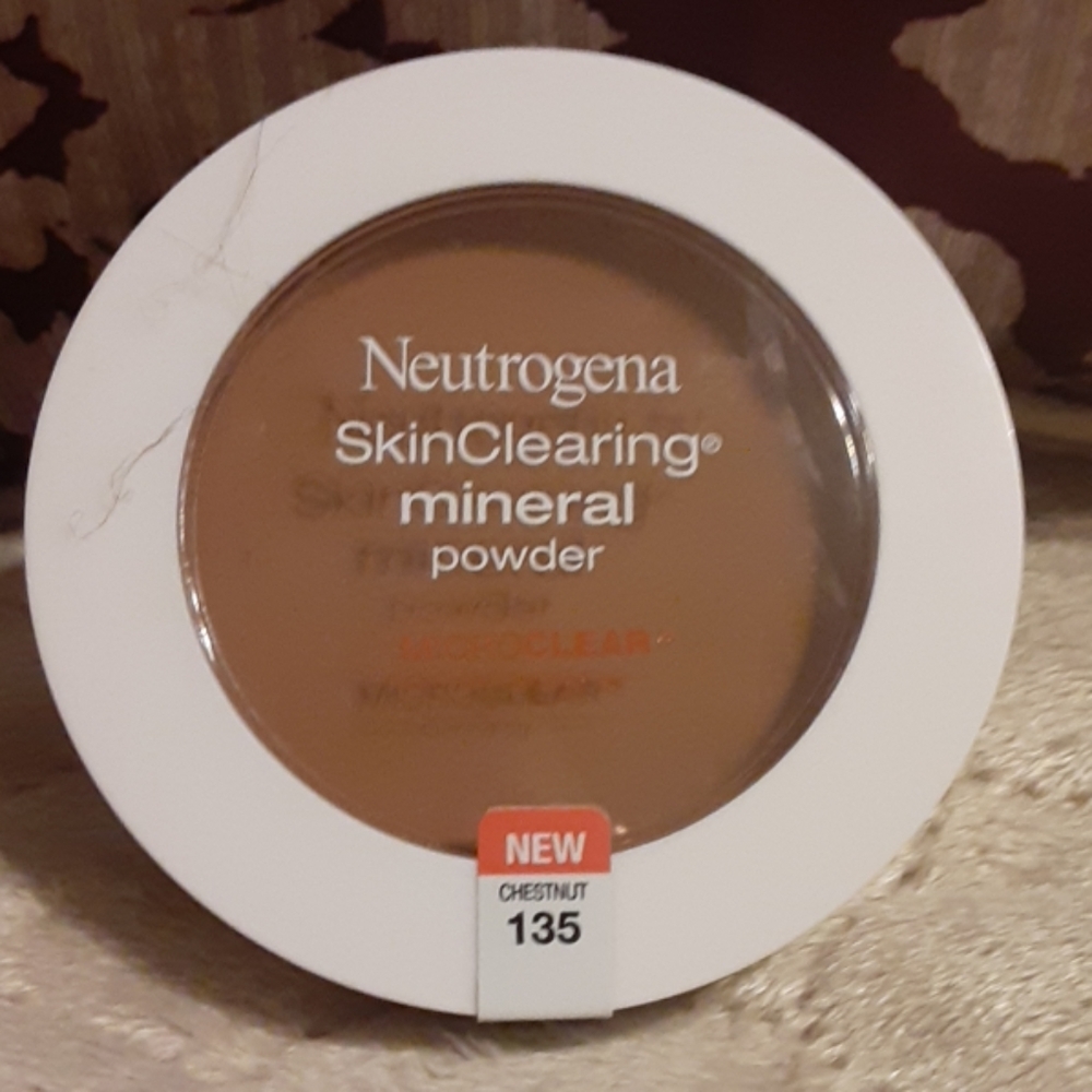 Neutrogena Skin Clearing Mineral Powder